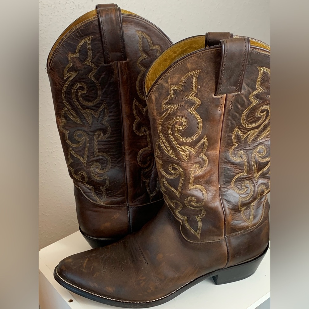 Justin Men's cowboy boots